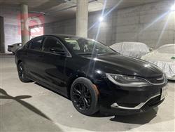 Chrysler 200